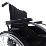 Колесное кресло низкой активности Invacare Action 1R (Франция)